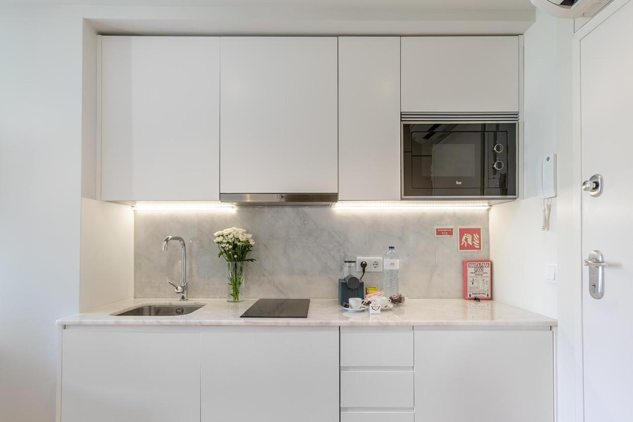 Inside Porto Apartments - Pinheiro Kültér fotó